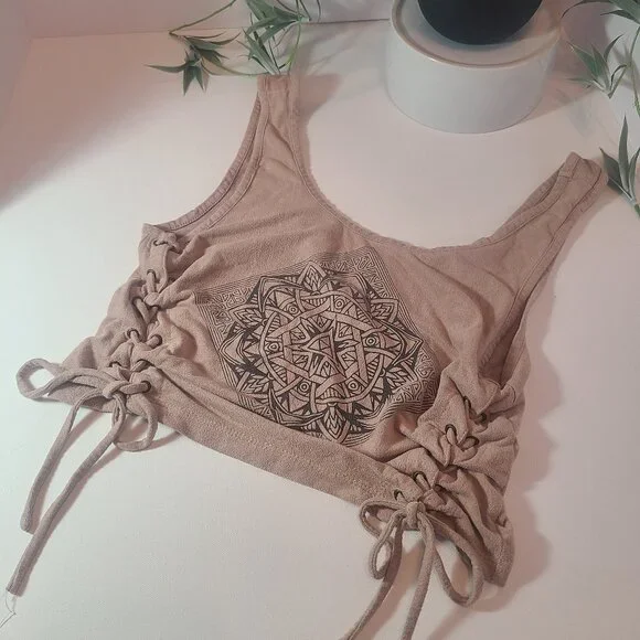 Kendall + Kylie Boho Side-Lace Crop Tank – Mandala Print – Size Small - Picture 2 of 11